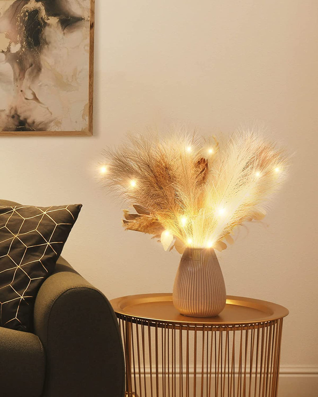 How to Decorate with Pampas Grass?